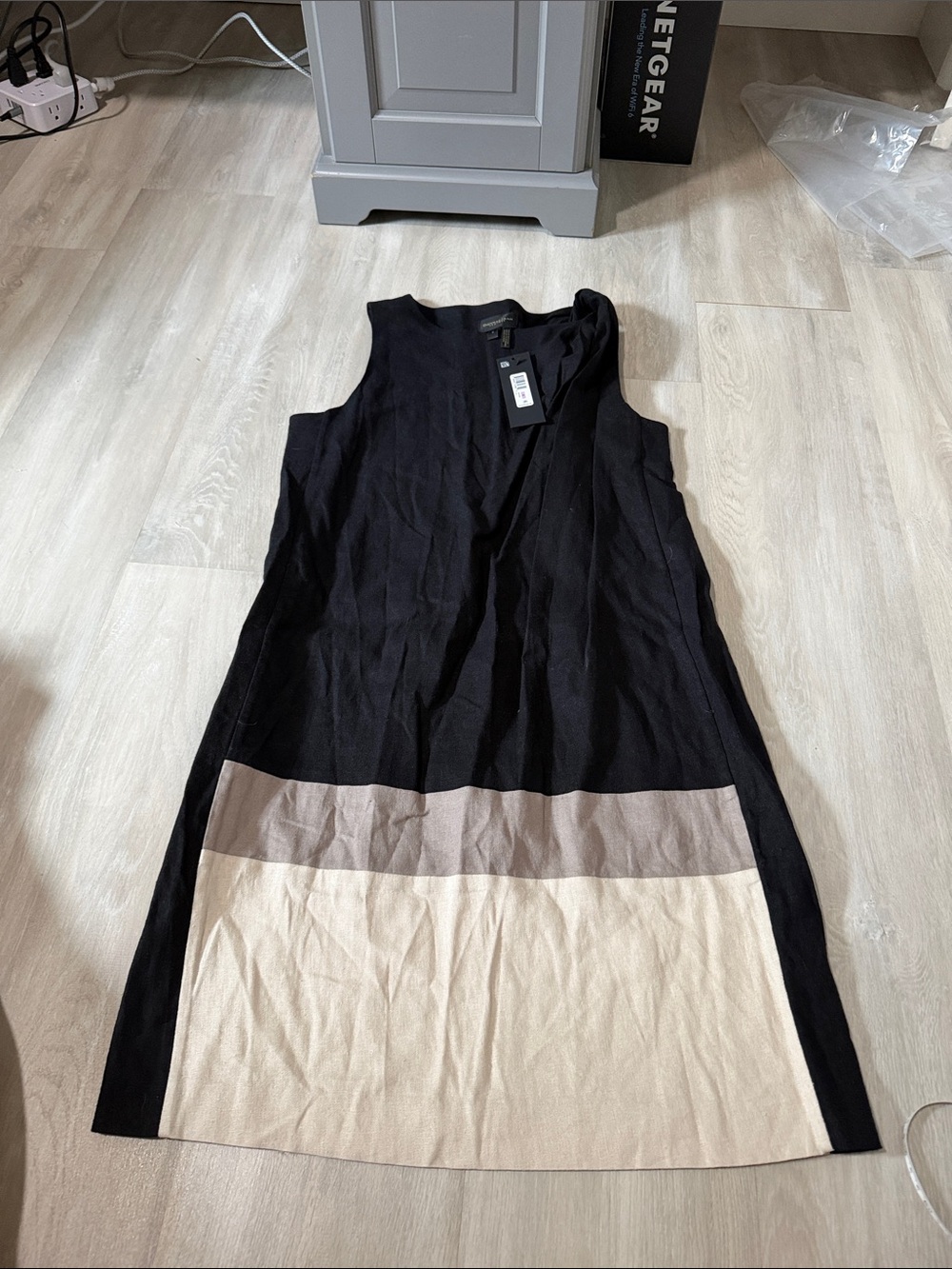 NWT Donna Karan Black, Cream & Tan Colorblock Midi Dress size 6